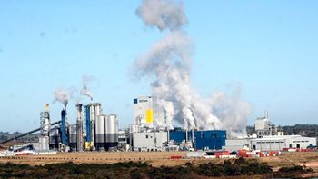 anunciarian la ampliacion de botnia a pesar del reclamo anunciarian la ampliacion de botnia a pesar del reclamo