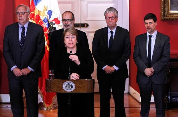 Bachelet declaró zona de catástrofe a las regiones afectadas por el terremoto