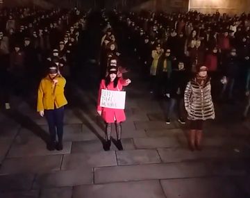 El indignante grito machista que interrumpió una interpretación de Un violador en tu camino