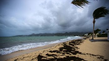El huracán Irma ya dejó doce muertos, arrasó con el Caribe y se acerca a Miami El huracán Irma ya dejó doce muertos, arrasó con el Caribe y se acerca a Miami
