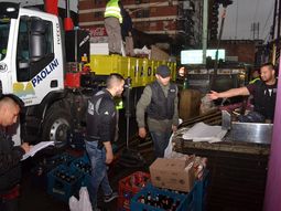 Clausuraron una feria clandestina en Liniers