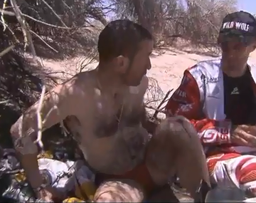 Pánico y locura en el Dakar: un piloto se deshidrató y terminó desnudo