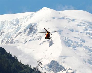 Murieron nueve alpinistas tras una avalancha en Francia