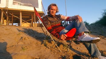 discriminacion: el dueno de ku pide sanciones para el boliche discriminacion: el dueno de ku pide sanciones para el boliche