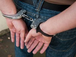 se hizo pasar por juez federal para acceder a una base de datos policiales y le dictaron prision preventiva se hizo pasar por juez federal para acceder a una base de datos policiales y le dictaron prision preventiva