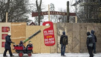 asi cerraron las fronteras de cristiania, el paraiso hippie asi cerraron las fronteras de cristiania, el paraiso hippie