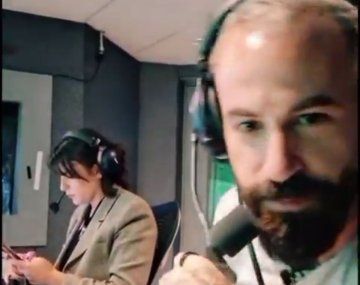 Comentarista de DAZN piropeó a Lola del Carril en plena transmisión y estallaron los memes