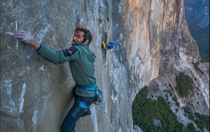 Escalaron la montaña más difícil del mundo