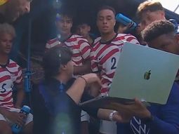 Mauricio Pochettino y su momento viral durante un partido. Mauricio Pochettino y su momento viral durante un partido.