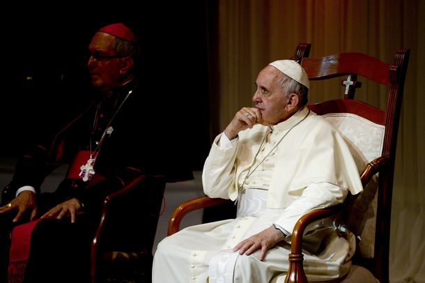 El Papa designó al italiano Fabrizio Soccorsi como su médico personal