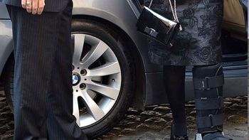 cfk se esguinzo previo a su encuentro con el papa cfk se esguinzo previo a su encuentro con el papa