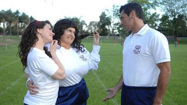 Sergio Goycochea hizo de profe sexy en “Graduados”