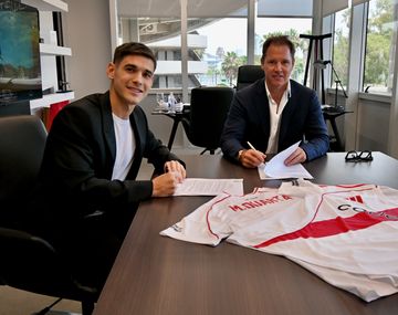 River presentó a Lucas Martínez Quarta: Estás en tu casa