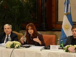 cristina se reunio en olivos con de vido, kicillof, wado de pedro y debora giorgi cristina se reunio en olivos con de vido, kicillof, wado de pedro y debora giorgi