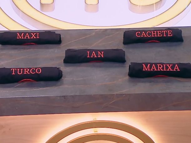 Qué participante de MasterChef Celebrity se llevó el delantal negro y va a la gala de eliminación