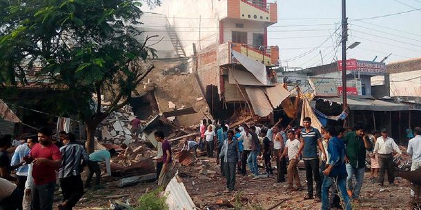 Al menos 35 muertos y 75 heridos en una explosión de gas en la India