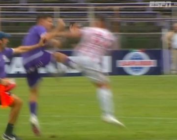 Batalla campal en Uruguay: Defensor Sporting y River terminaron a las piñas