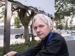 Julian assange