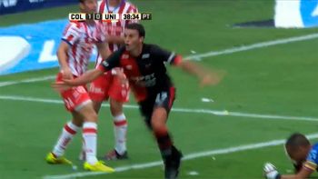 como cuando se lo dedico a riquelme, ledesma volvio a festejar un gol que no era como cuando se lo dedico a riquelme, ledesma volvio a festejar un gol que no era