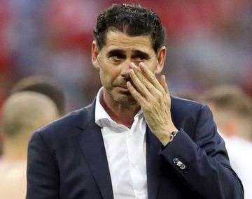 Fernando Hierro renunció como DT de España