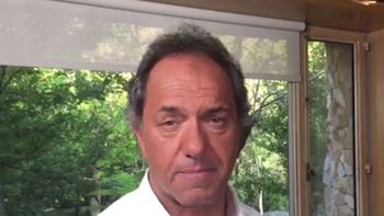 daniel scioli agradecio las muestras de apoyo recibidas en todo el pais daniel scioli agradecio las muestras de apoyo recibidas en todo el pais