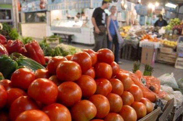 Kicillof ratificó que este jueves la secretaría de Comercio citará a los productores de tomate