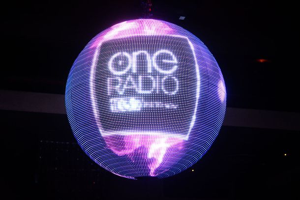 After office de Radio One Cerveza Miller