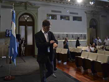 Hay intereses atentando contra el proyecto económico