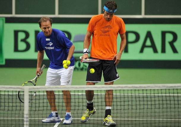 Martín Jaite define al segundo singlista y se inclinaría por Mayer