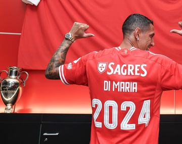 Di María fue presentando en Benfica: Volví a mi casa