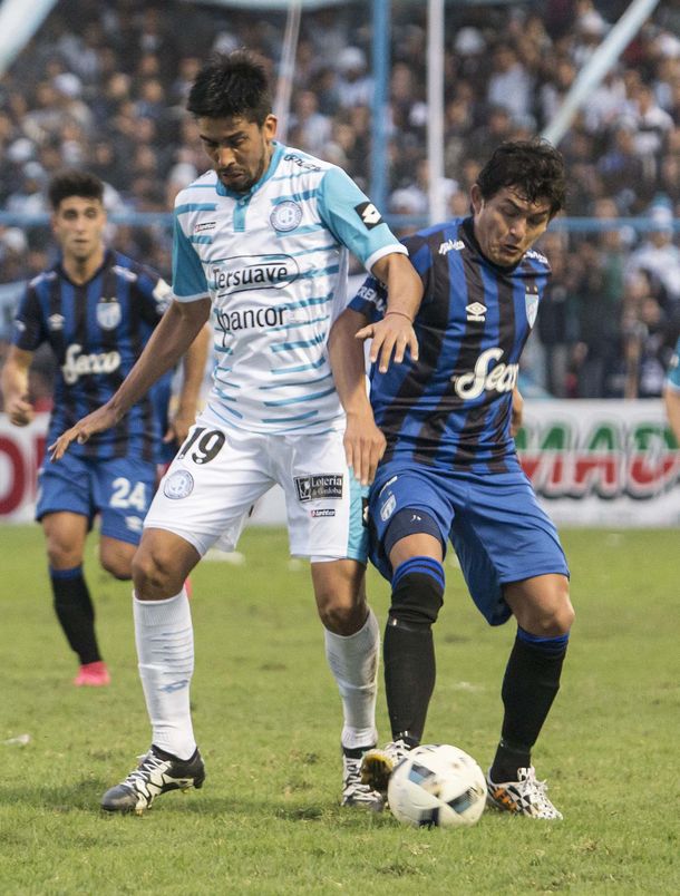 Atlético Tucumán derrotó a Belgrano y se ilusiona con jugar la Copa