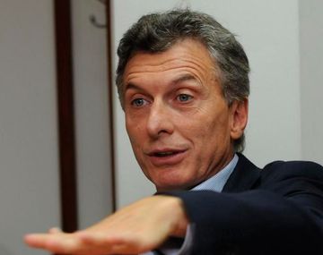 Otra promesa: Macri dice que si gana en octubre vuelve el público visitante