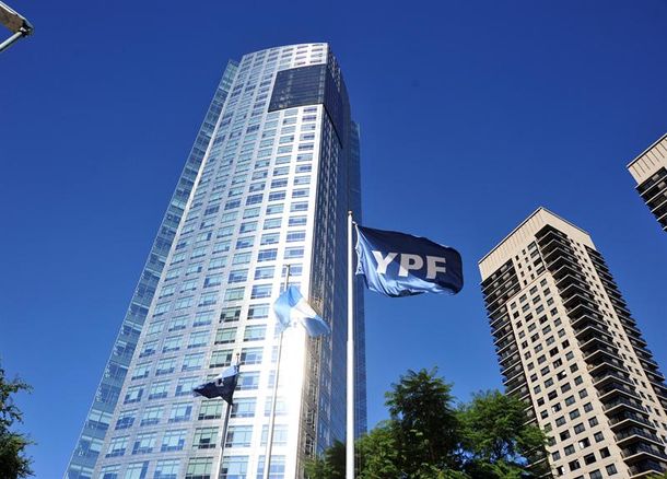 Lanzan un nuevo bono de YPF para pequeños inversores