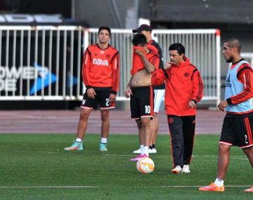 Sólo un susto: Driussi no tiene paperas y sería titular ante Boca por la Copa