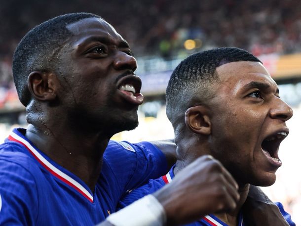 Paños fríos en Francia: Dembélé salió al cruce de las feroces críticas contra Mbappé