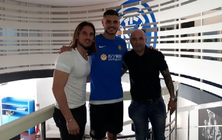 Beccacece, Icardi y Sampaoli en el predio del Inter. (Foto de archivo)