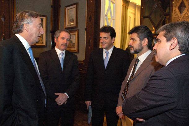 Solá: Lo que moviliza Massa no lo vi ni con Néstor