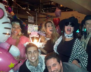 Mirá las fotos del festejo íntimo de cumpleaños de Stefy Xipolitakis