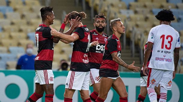 Dos días después de volver a jugar, suspendieron el fútbol en Río de Janeiro