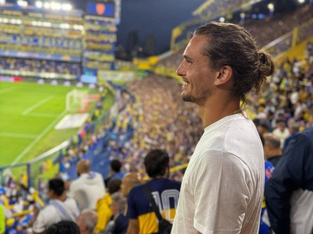 Alexander Zverev disfrutó del triunfo de Boca antes de su debut en el Argentina Open