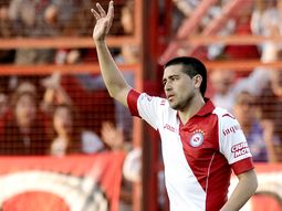 argentinos, con riquelme, perdio como local ante ferro y no levanta cabeza argentinos, con riquelme, perdio como local ante ferro y no levanta cabeza