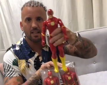 La verdad sobre Juan y su muñeco de Flash