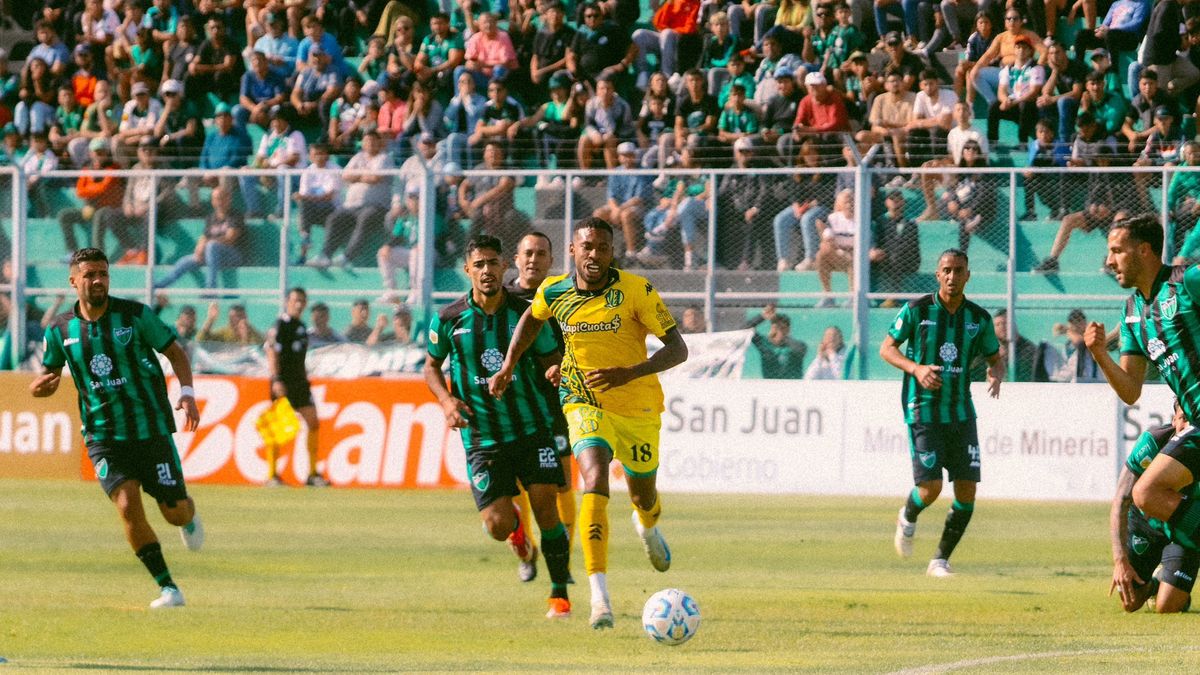 Aldosivi se impuso 1-0 ante San Martín de San Juan