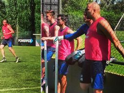 tras su recuperacion, jonas gutierrez entreno con velez tras su recuperacion, jonas gutierrez entreno con velez