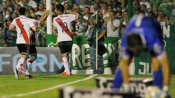 en su debut en el torneo, river goleo a sarmiento en su debut en el torneo, river goleo a sarmiento