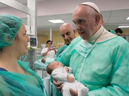 La visita del Papa a pacientes terminales