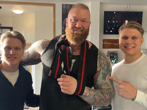 La terrible lesión de La Montaña: intentó levantar más de 250 kilos y se desgarró el pecho