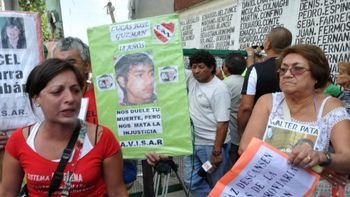 se cumplen ocho anos del incendio del boliche cromanon se cumplen ocho anos del incendio del boliche cromanon