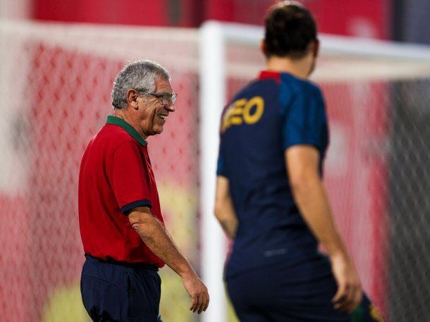 Tras la pelea con Cristiano y la eliminación del Mundial, Santos dejará de ser DT de Portugal