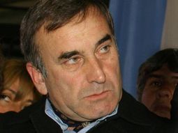 Trasladan a Patti a una clínica privada por problemas de salud